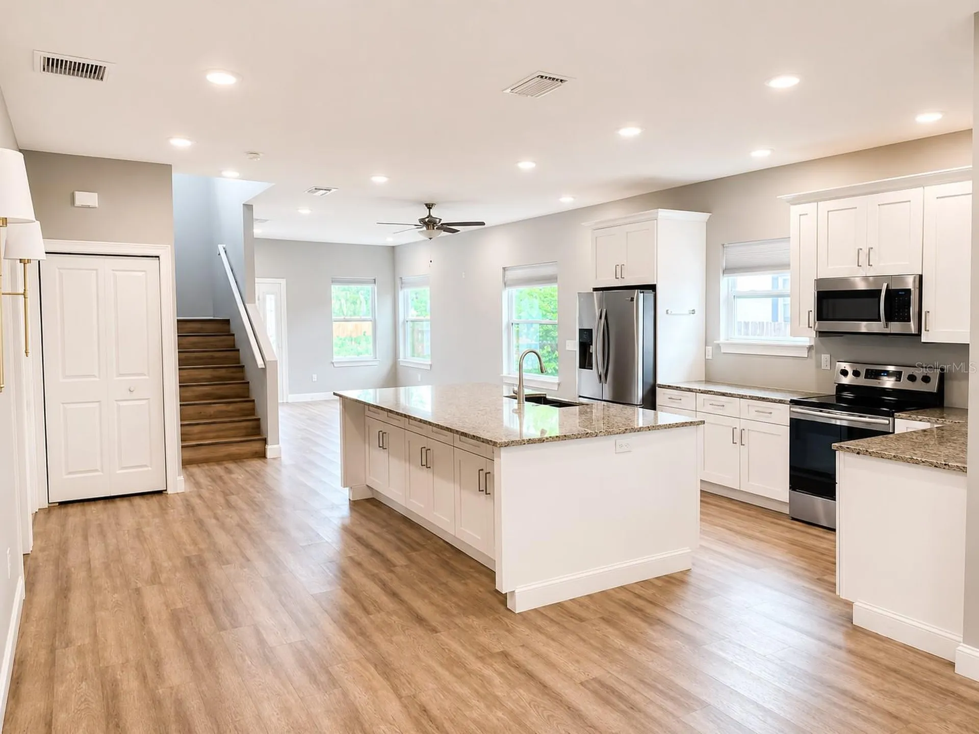 1712 31st Avenue N St Petersburg FL 33713