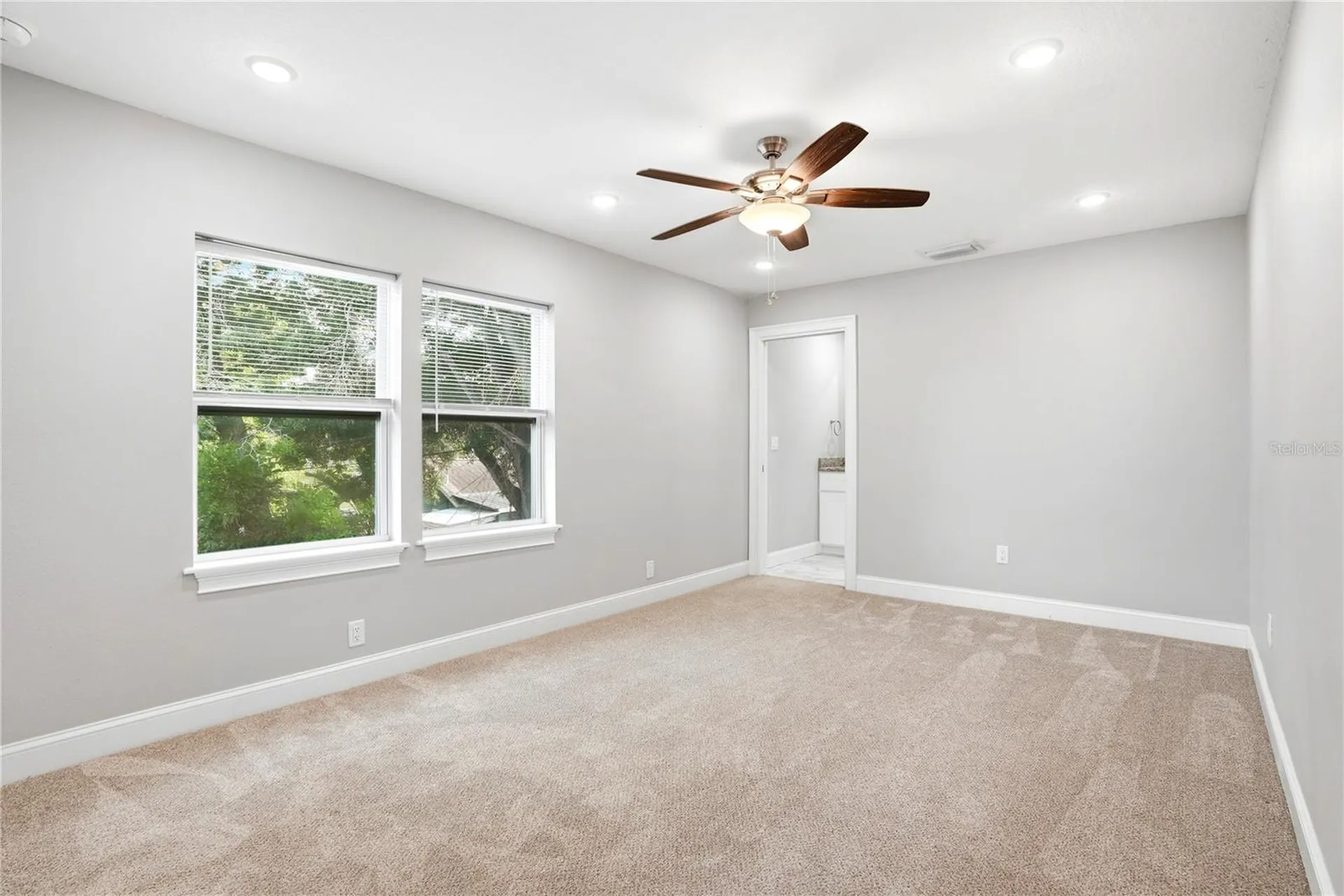 1712 31st Avenue N St Petersburg FL 33713