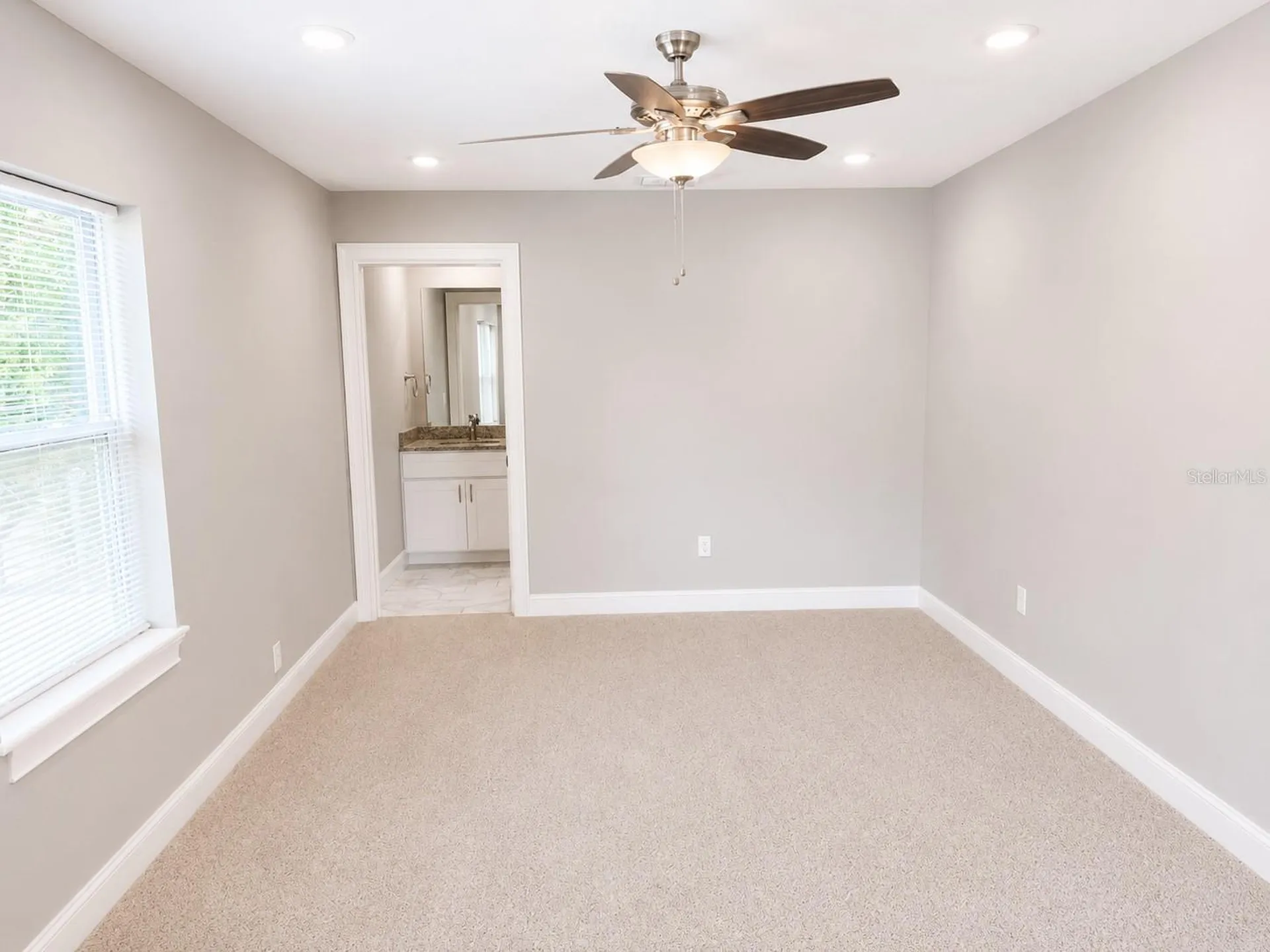 1712 31st Avenue N St Petersburg FL 33713