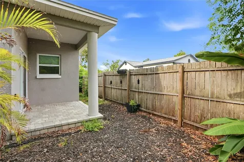 1712 31st Avenue N St Petersburg FL 33713