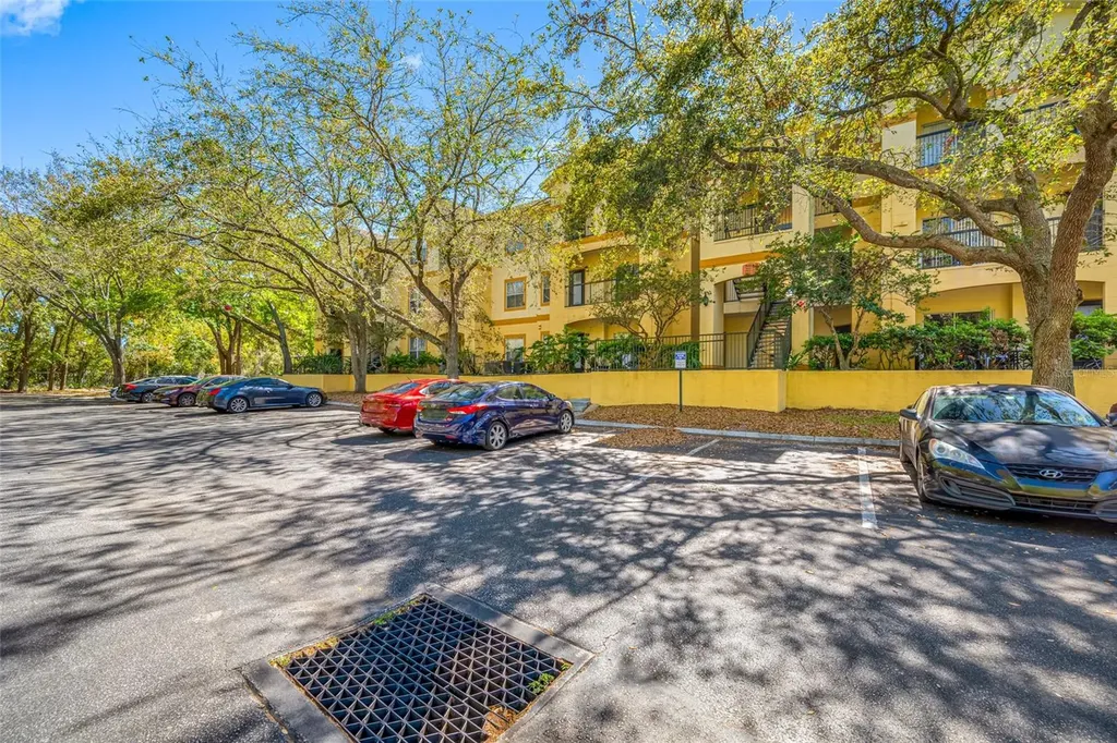 5612 Pinnacle Heights Circle Tampa FL 33624