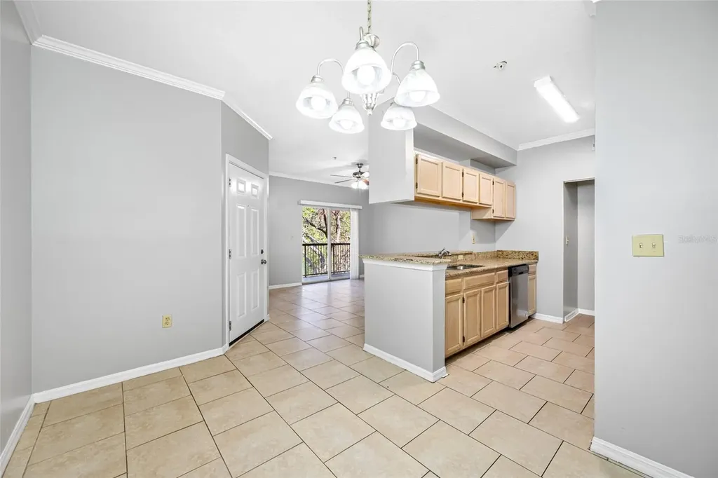 5612 Pinnacle Heights Circle Tampa FL 33624