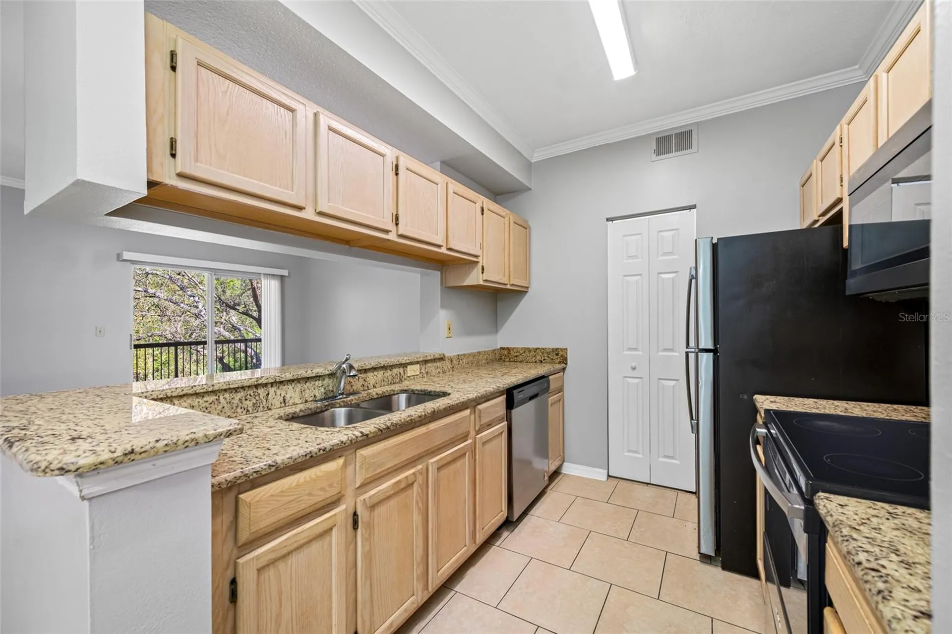5612 Pinnacle Heights Circle Tampa FL 33624