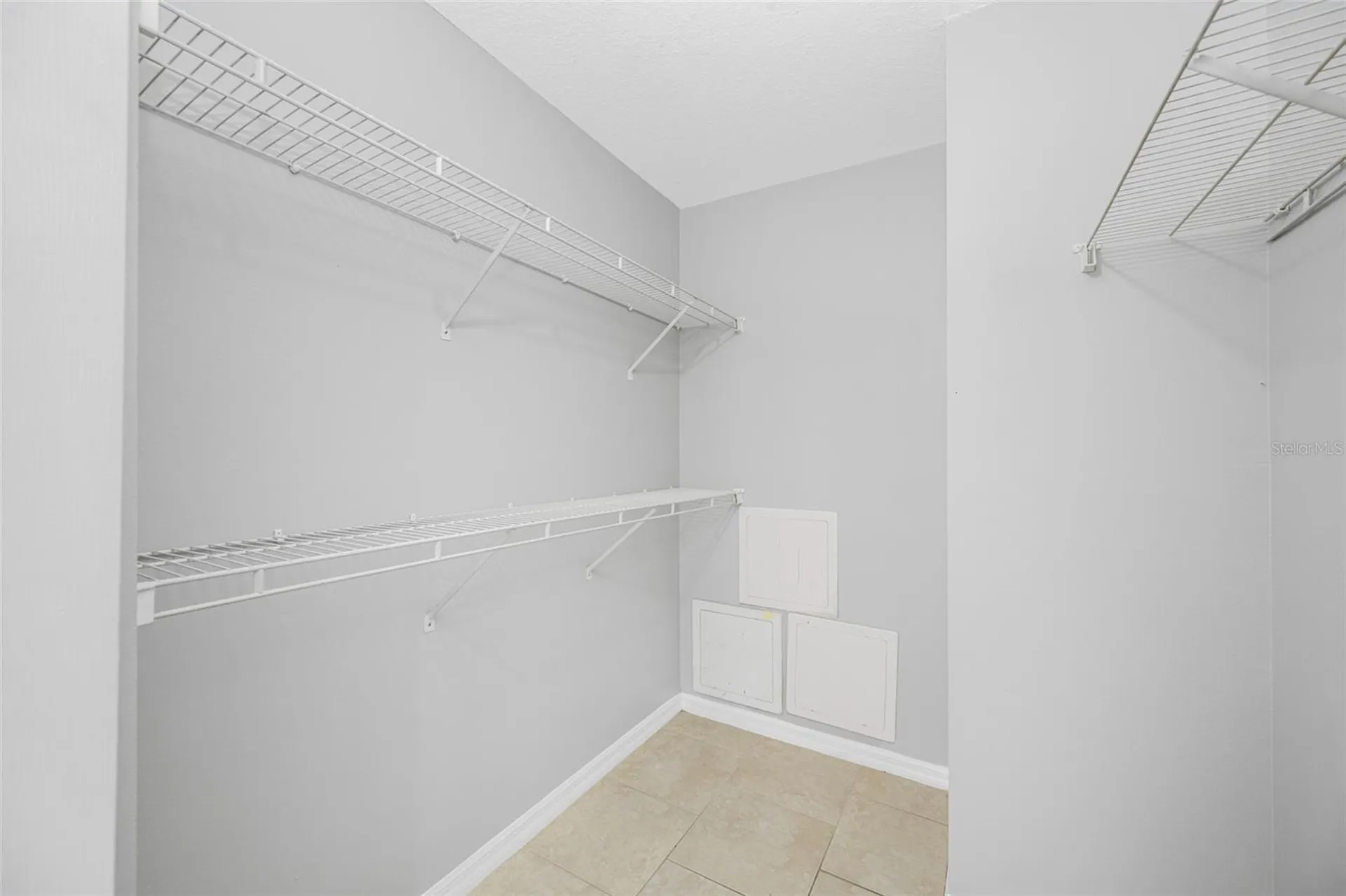 5612 Pinnacle Heights Circle Tampa FL 33624