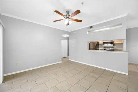 5612 Pinnacle Heights Circle Tampa FL 33624
