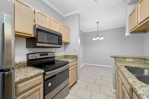 5612 Pinnacle Heights Circle Tampa FL 33624