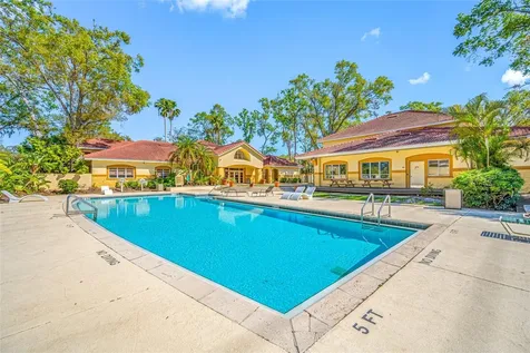 5612 Pinnacle Heights Circle Tampa FL 33624