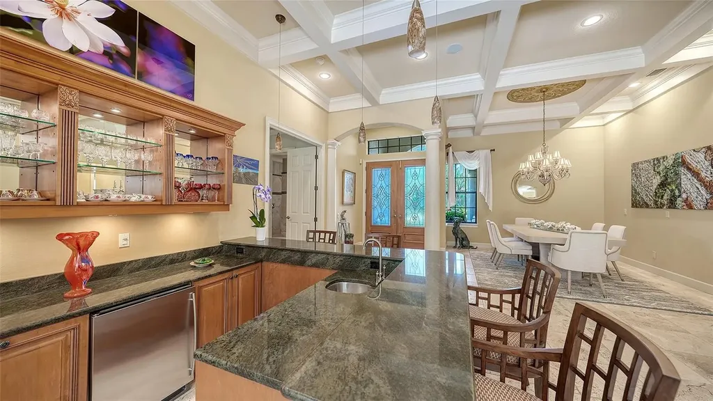 8889 Enclave Court Sarasota FL 34238