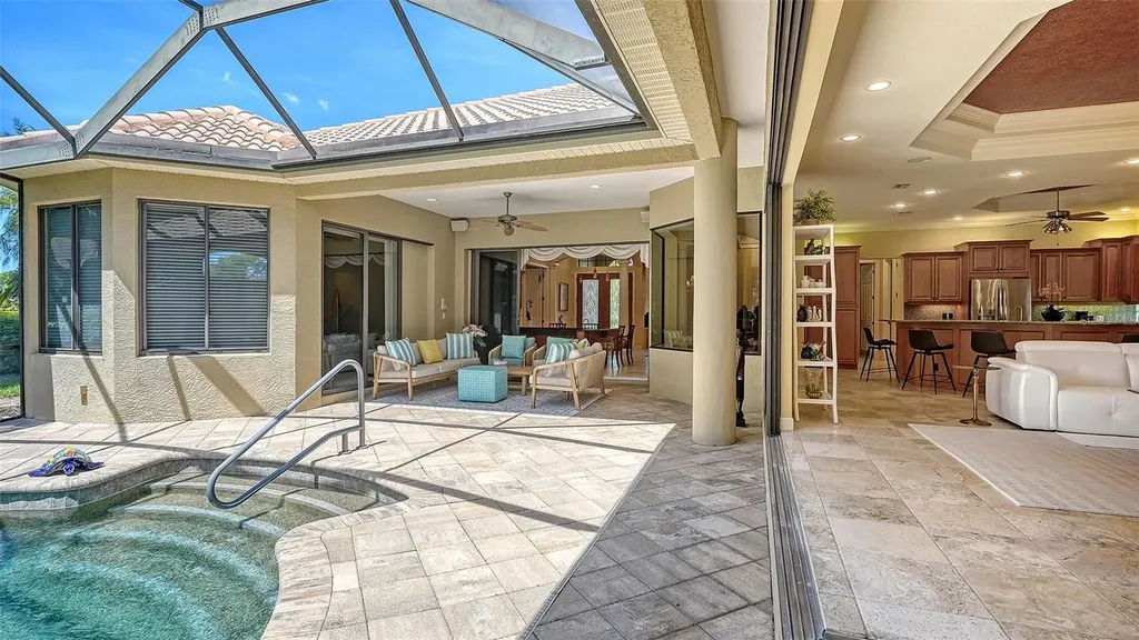 8889 Enclave Court Sarasota FL 34238