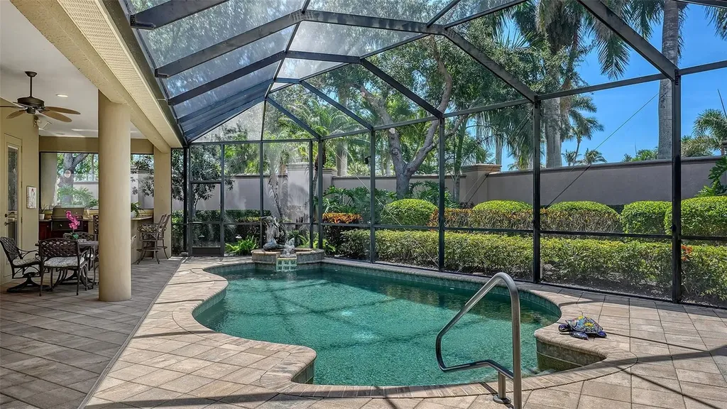 8889 Enclave Court Sarasota FL 34238