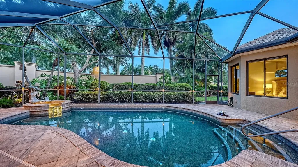 8889 Enclave Court Sarasota FL 34238