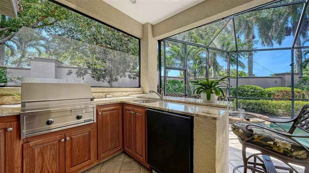 8889 Enclave Court Sarasota FL 34238