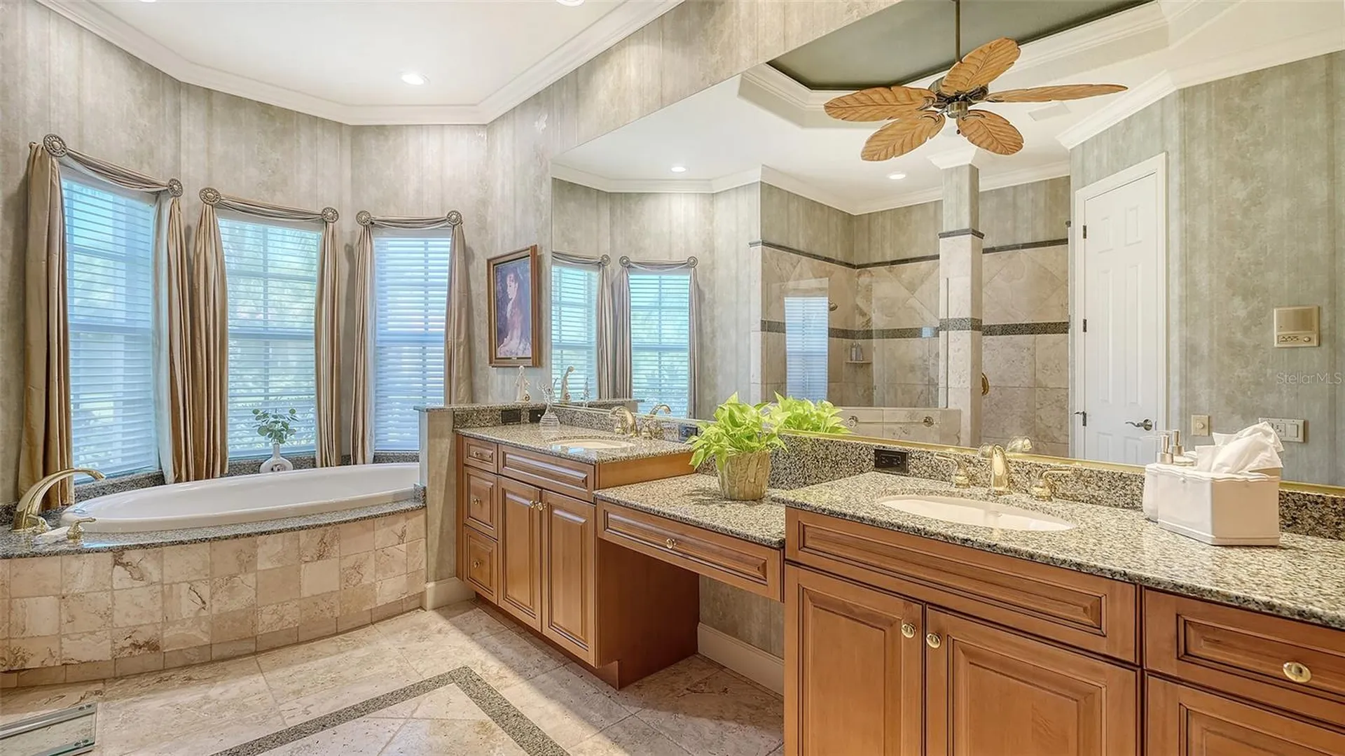 8889 Enclave Court Sarasota FL 34238