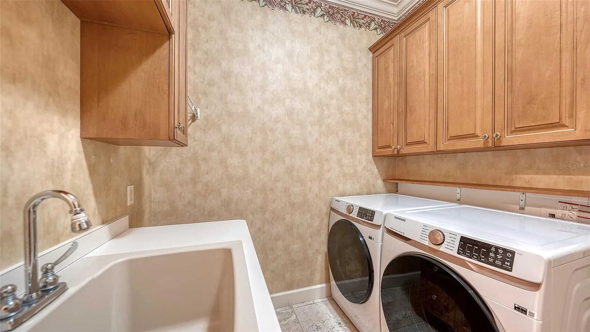 8889 Enclave Court Sarasota FL 34238