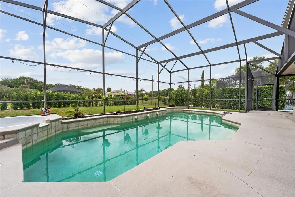 8612 Oldbridge Lane Orlando FL 32819