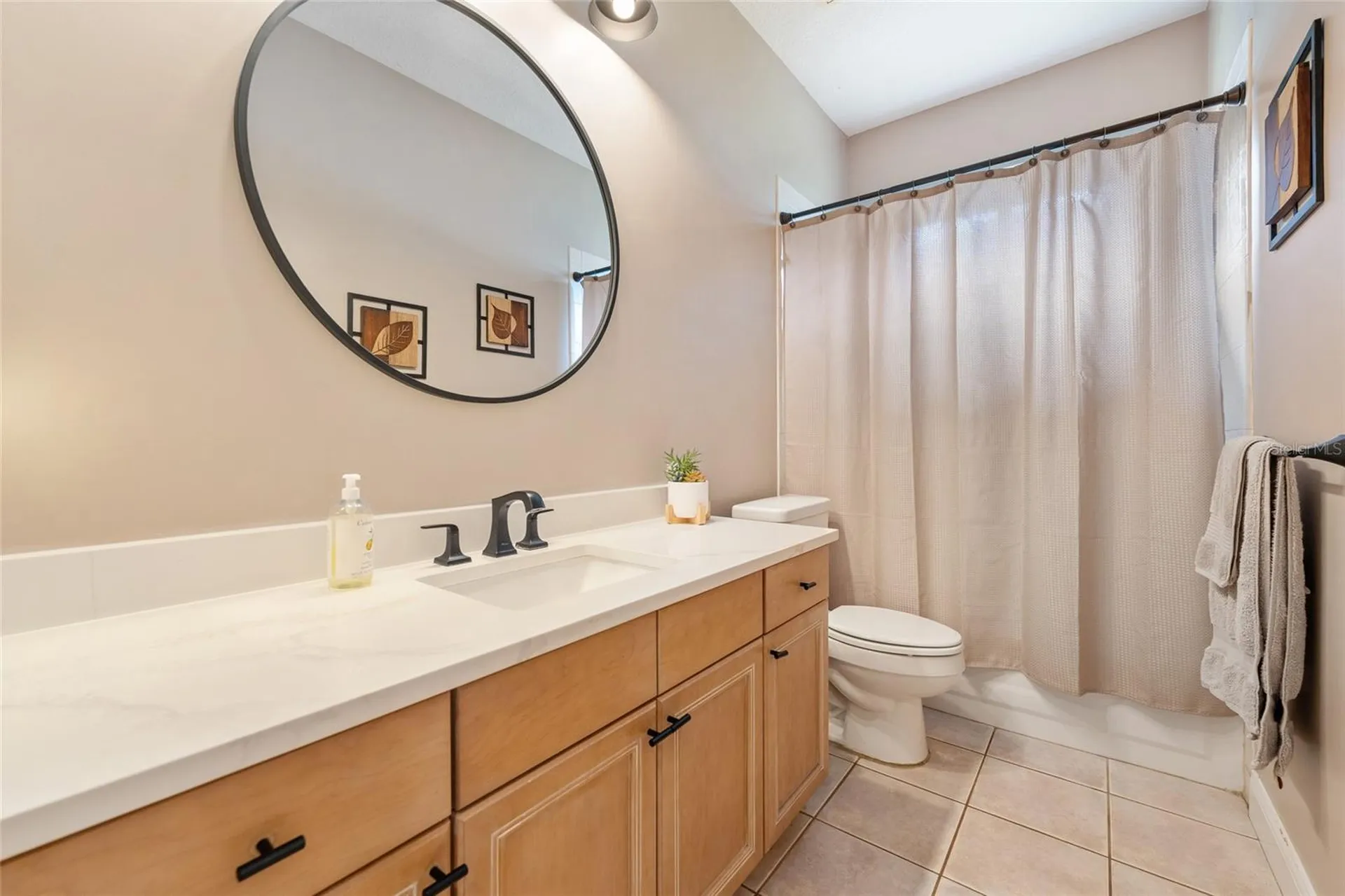 8612 Oldbridge Lane Orlando FL 32819