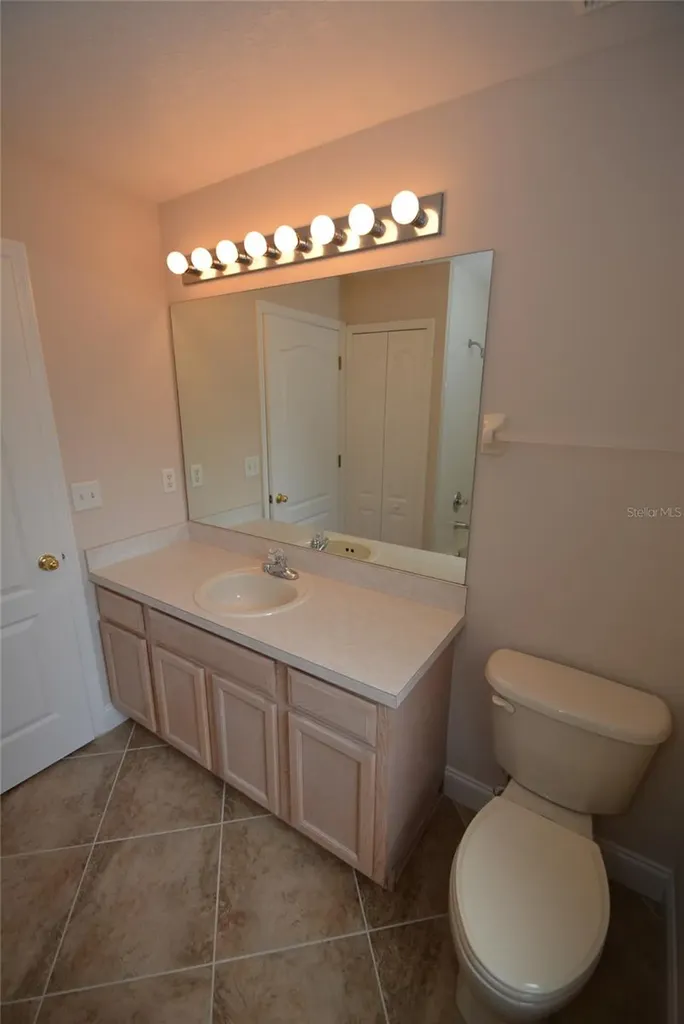 16 Porpoise Lane Palm Coast FL 32164