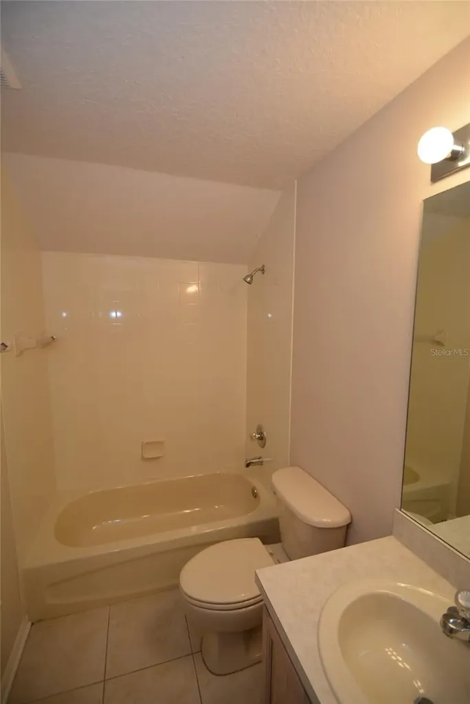 16 Porpoise Lane Palm Coast FL 32164