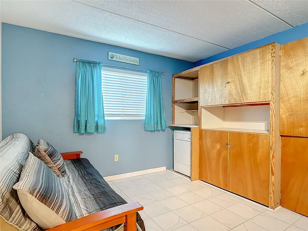 400 Oakridge Boulevard Daytona Beach FL 32118