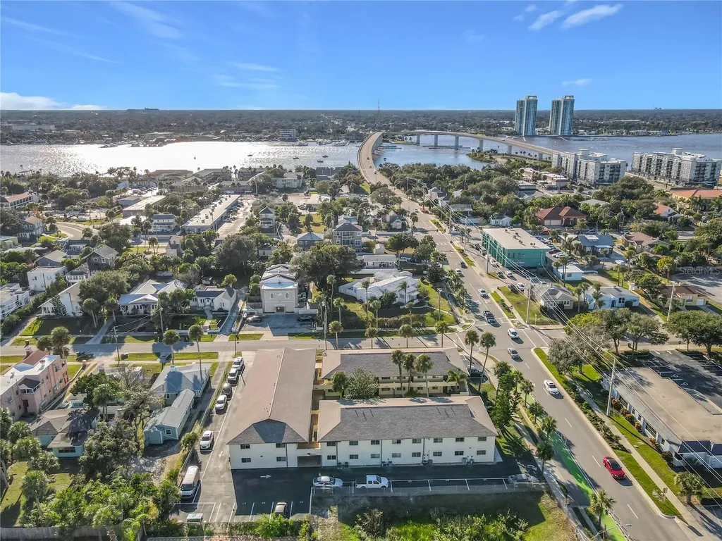400 Oakridge Boulevard Daytona Beach FL 32118