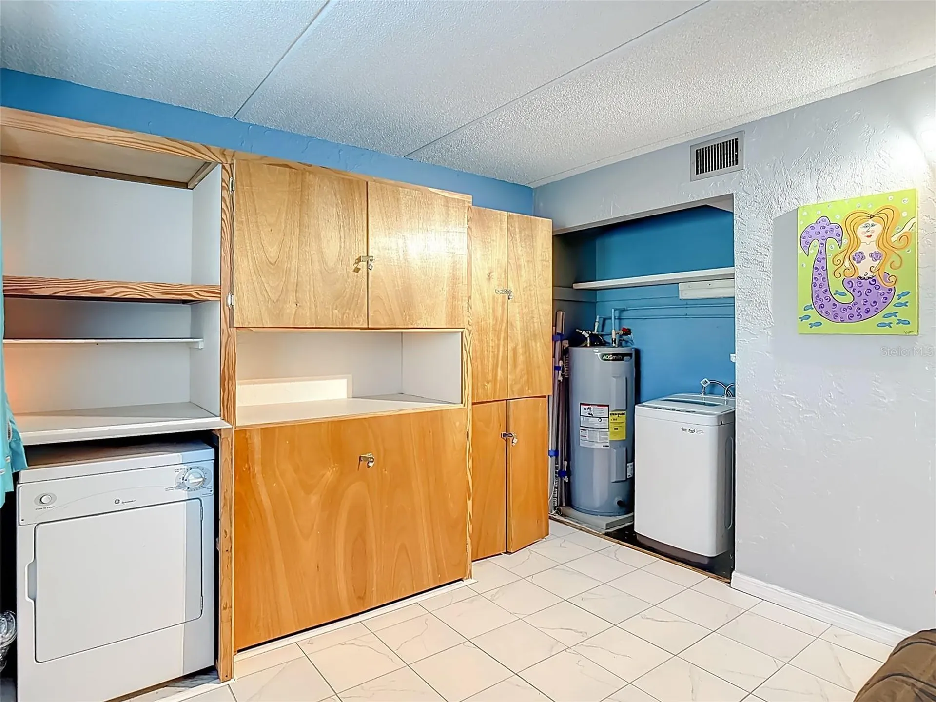 400 Oakridge Boulevard Daytona Beach FL 32118