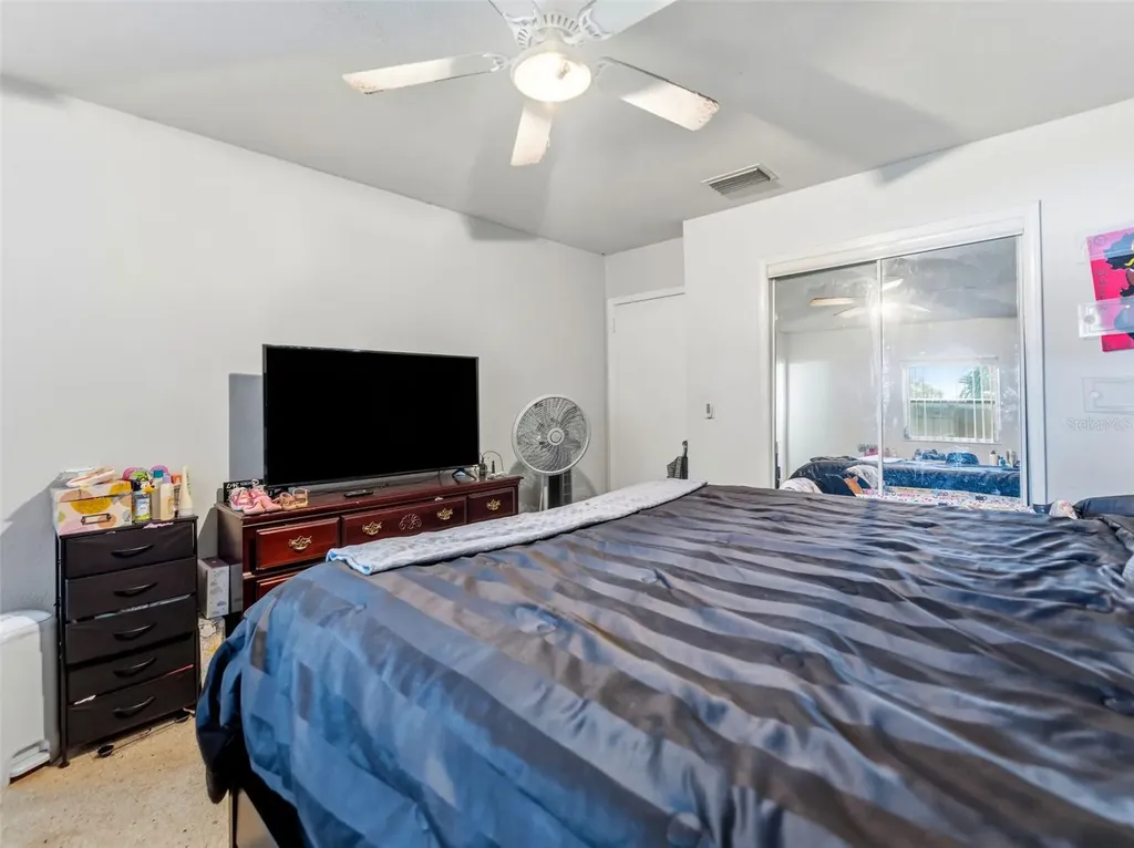 2109 W Erna Drive Tampa FL 33603