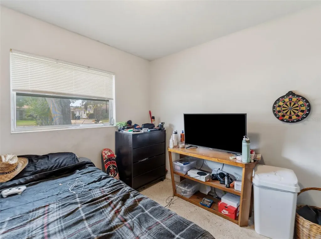 2109 W Erna Drive Tampa FL 33603
