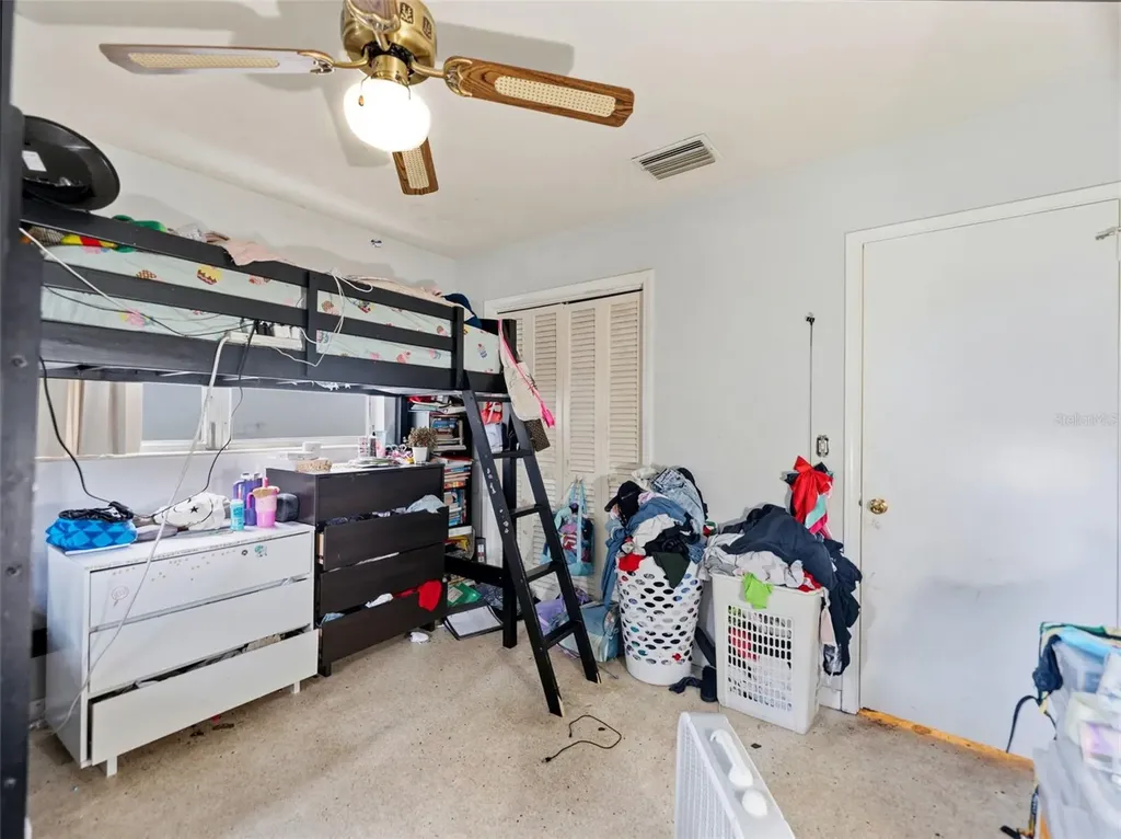 2109 W Erna Drive Tampa FL 33603