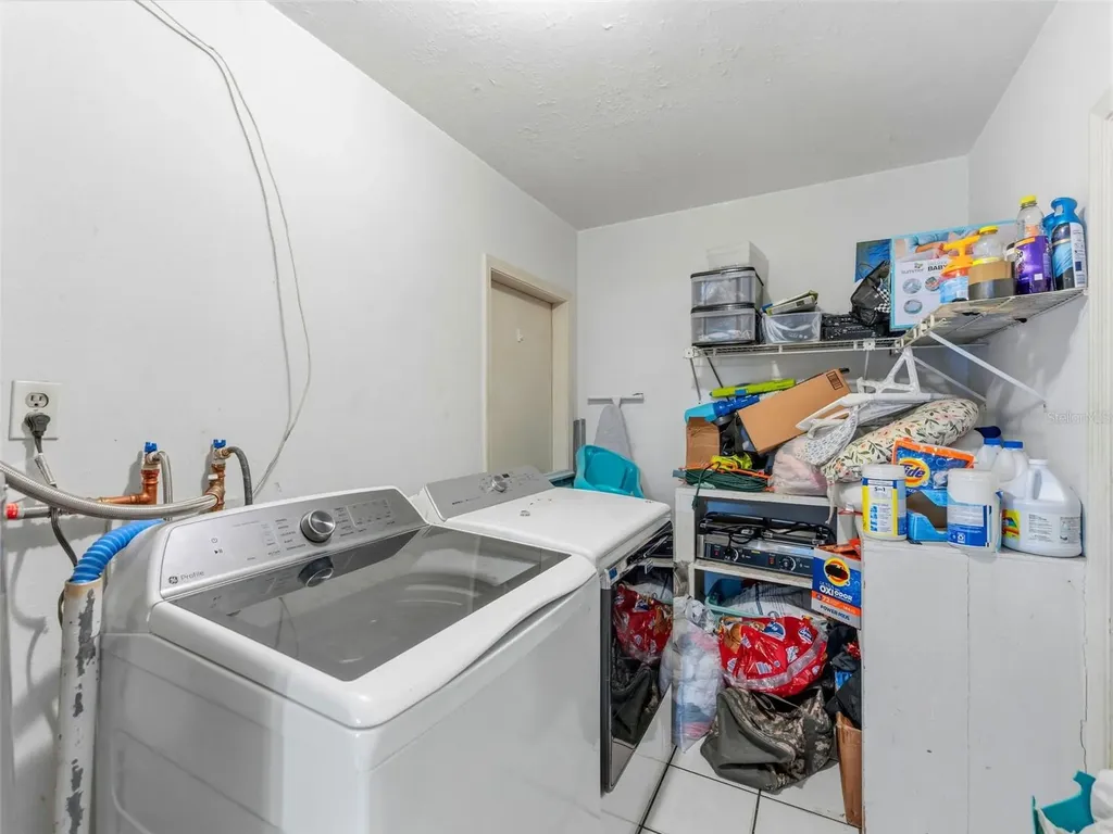 2109 W Erna Drive Tampa FL 33603