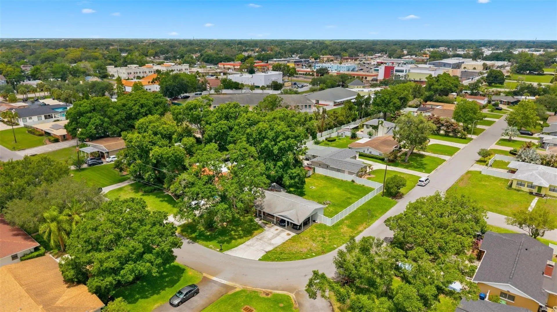 2109 W Erna Drive Tampa FL 33603