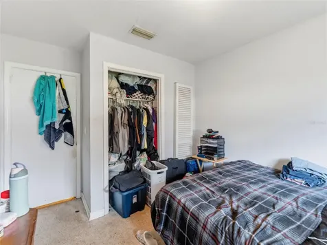 2109 W Erna Drive Tampa FL 33603