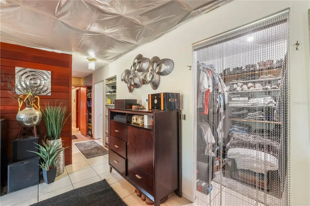10134 White Trout Lane Tampa FL 33618