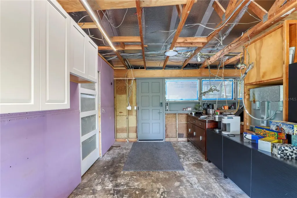 10134 White Trout Lane Tampa FL 33618