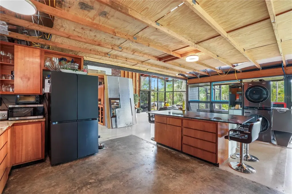10134 White Trout Lane Tampa FL 33618