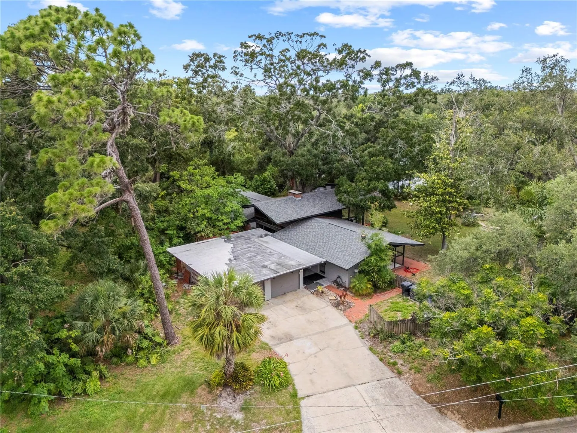 10134 White Trout Lane Tampa FL 33618
