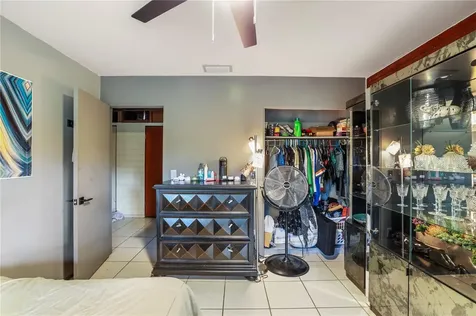 10134 White Trout Lane Tampa FL 33618