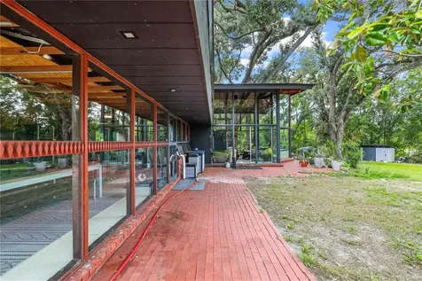 10134 White Trout Lane Tampa FL 33618