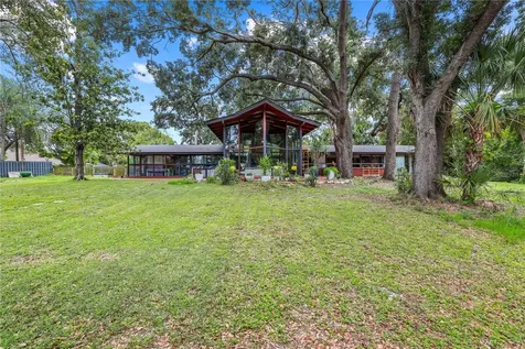 10134 White Trout Lane Tampa FL 33618