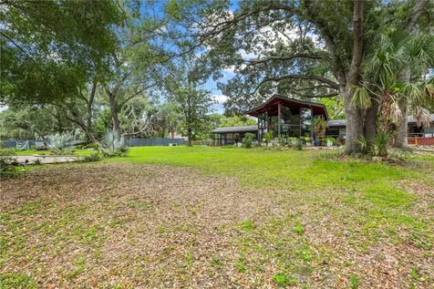 10134 White Trout Lane Tampa FL 33618