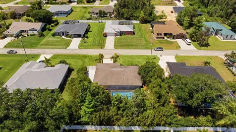 6856 Fairview Street Fort Myers FL 33966