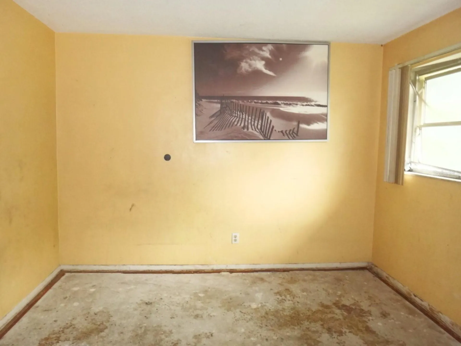 1913 Kings Highway Clearwater FL 33755