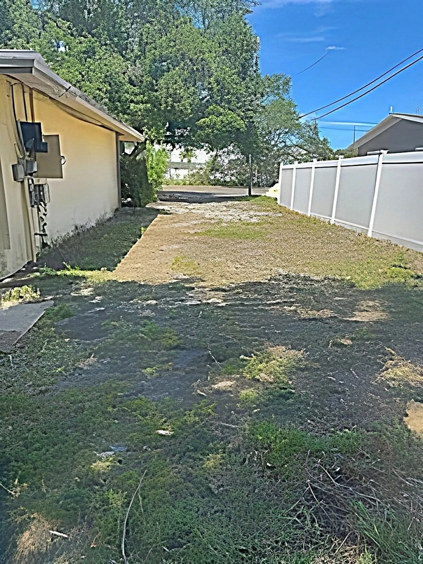 1913 Kings Highway Clearwater FL 33755
