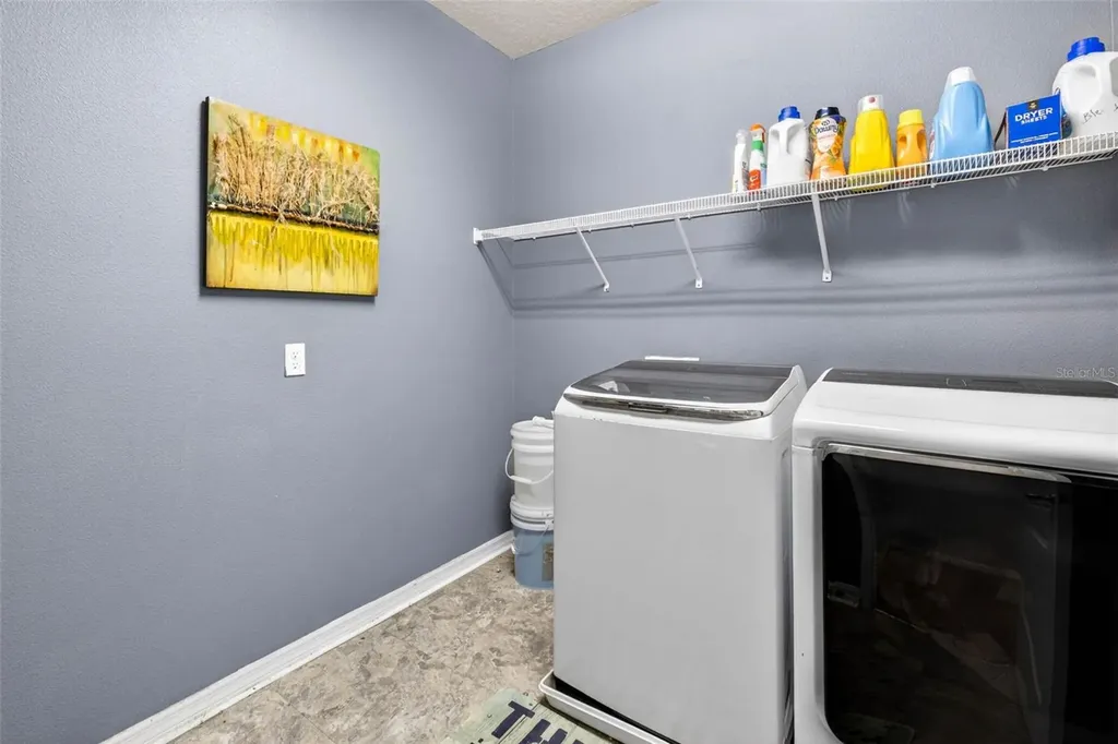 11531 Tangle Branch Lane Gibsonton FL 33534