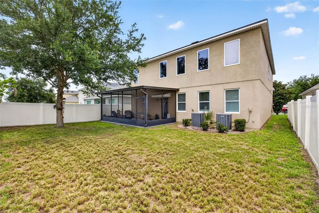 11531 Tangle Branch Lane Gibsonton FL 33534