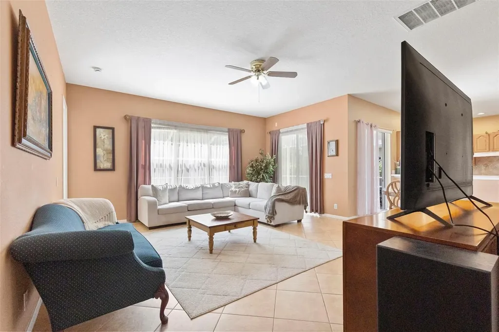 17823 Arbor Creek Drive Tampa FL 33647
