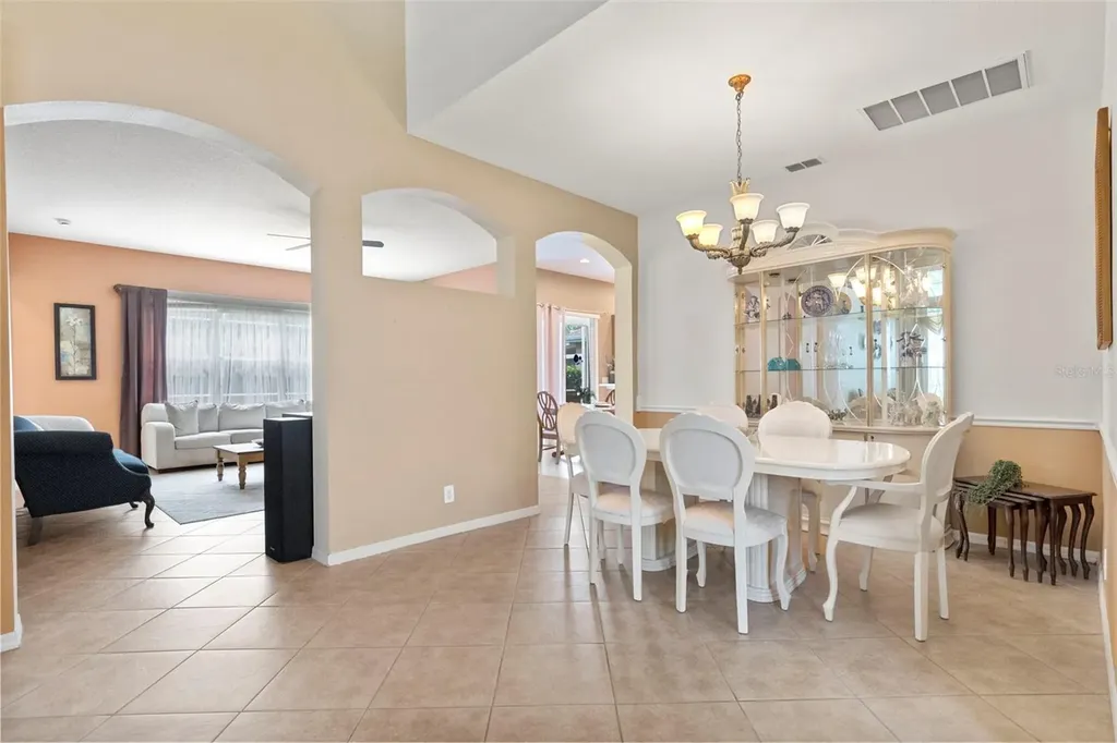 17823 Arbor Creek Drive Tampa FL 33647