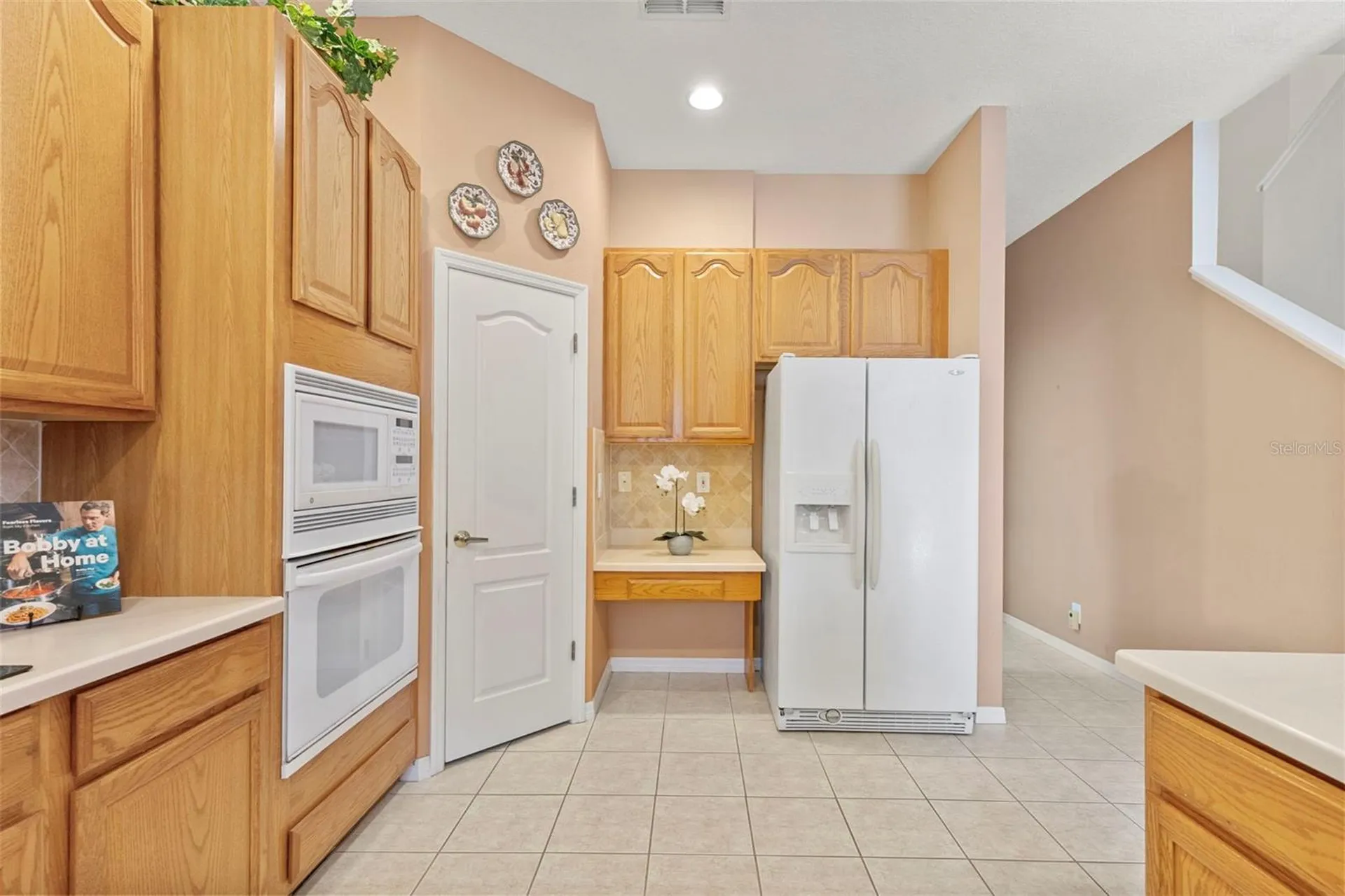 17823 Arbor Creek Drive Tampa FL 33647
