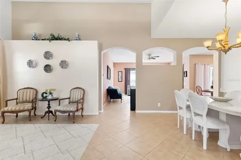 17823 Arbor Creek Drive Tampa FL 33647