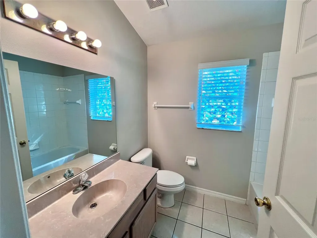 70 Wellesley Lane Palm Coast FL 32164
