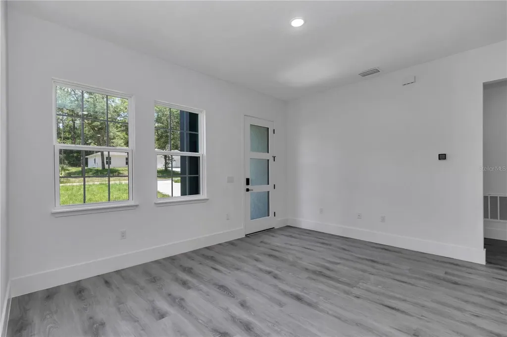 219 E Caldwell Drive Dunnellon FL 34434